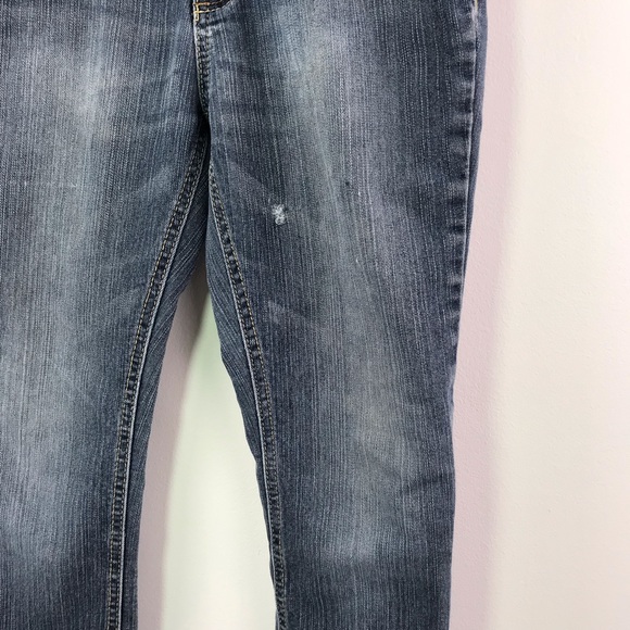 Guess Jeans Dark Wash Distressed Denim Fade - Picture 2 of 6